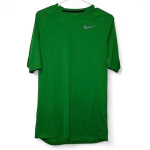 Nike Men's DriFit Green Short Sleeve Tee
